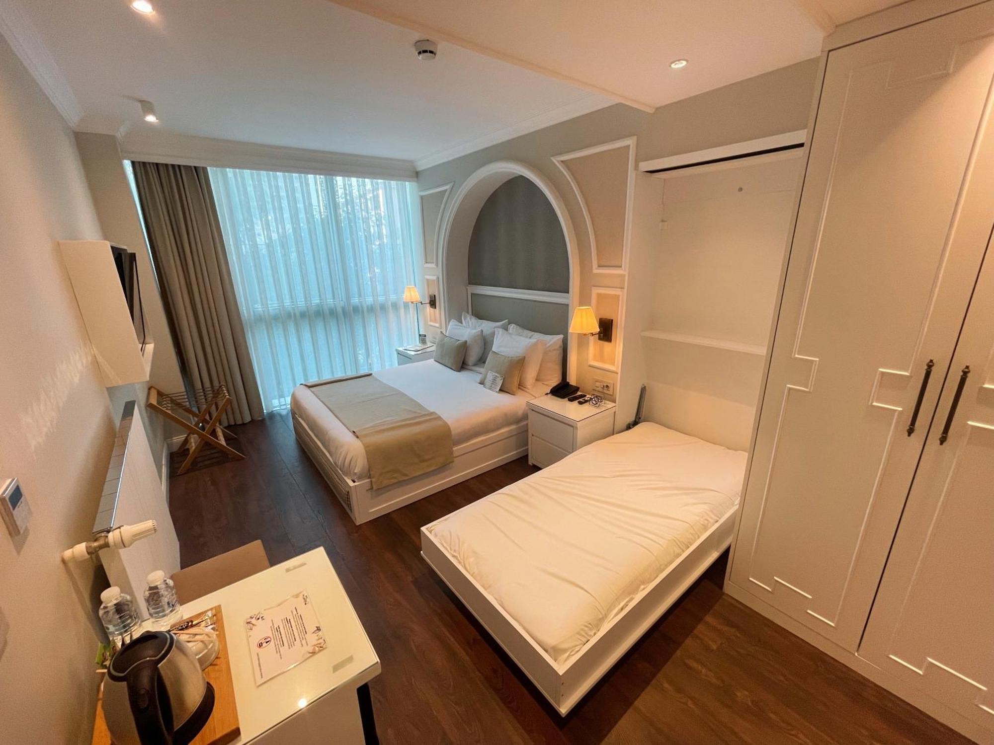 Dbd Hotel Bayrakli İzmir Extérieur photo